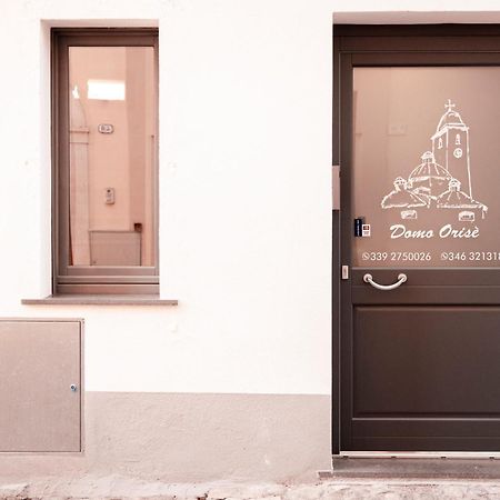 Domo Orise Alloggio In Pieno Centro Orosei Luaran gambar